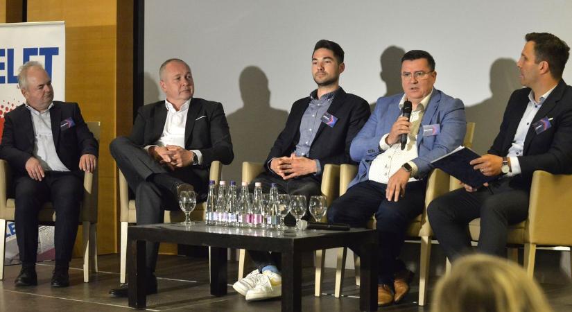 Vállalati digitalizáció: a kulcs az alkalmazkodás és a fejlődni akarás