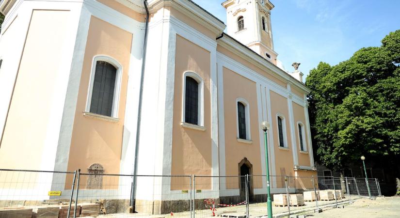 Visszakapja régi díszét a Szent Miklós-templom