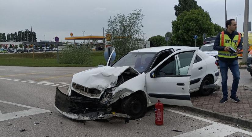 Fotókat is kaptunk a balatonboglári szörnyű balesetről