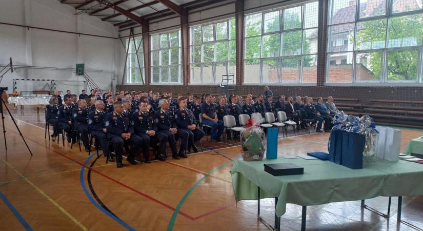 Tűzoltókat ismertek el Szent Flórián napján