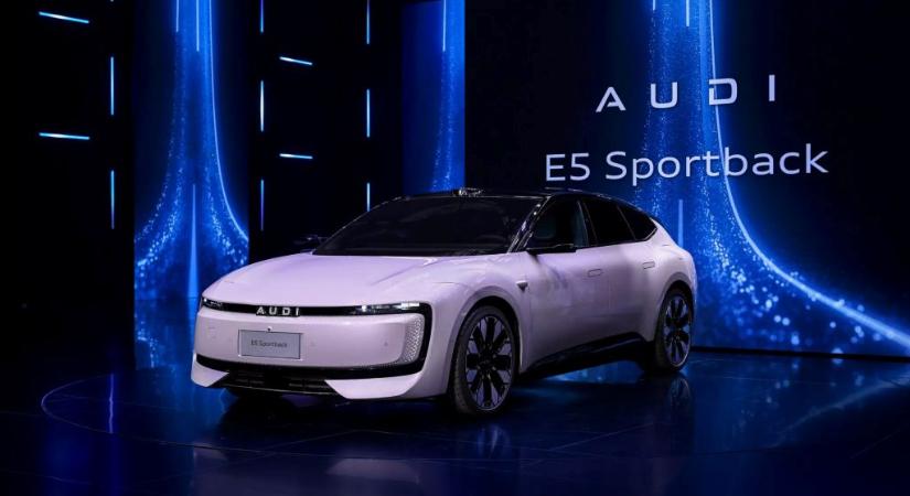 A ’nagy’ AUDI elektromos autója ultramodern, de mégis nevetség tárgyáva vált