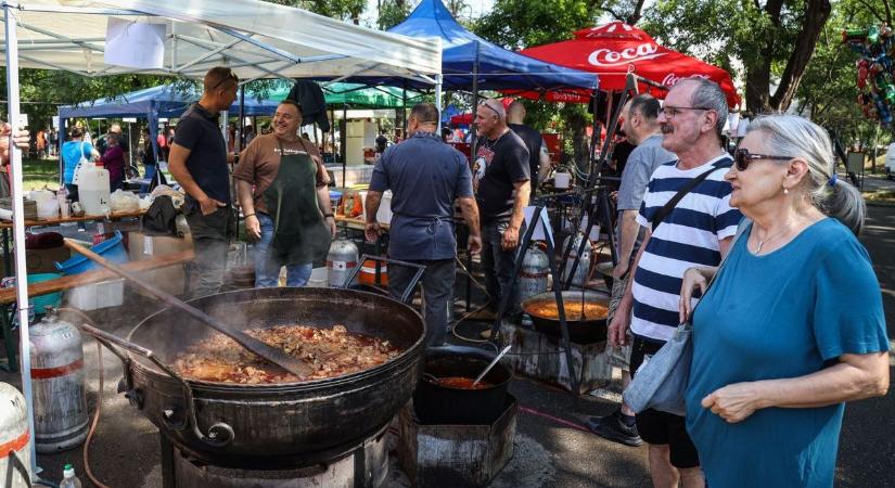 Három napon át ismét az ínycsiklandó birkapörkölté lesz a főszerep Túrkevén