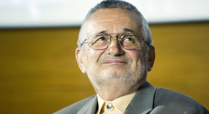 Kilencvenéves Csányi Vilmos, az evolúció általános elméletének kidolgozója