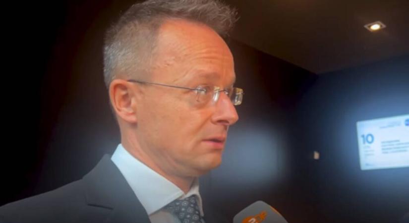 Szijjártó a kémvádról: ‘óvatossággal kezelendő ukrán propagandának kell minősíteni’