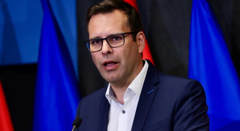 Molnár Csaba: a DK az egyetlen, bejutásra esélyes nem jobboldali párt