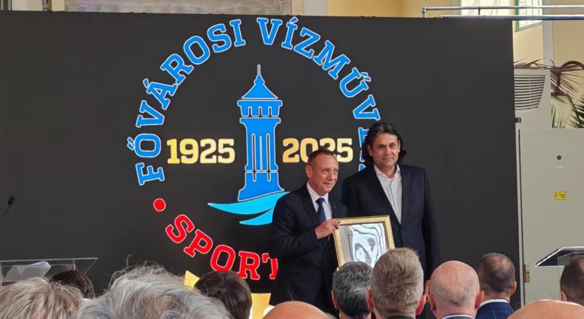 Ott jártunk, ahol a múlt él: 100 éves közgyűlés az 1896-os gépházban – Mészöly, Véber és Szlezák neve legendaként csengett