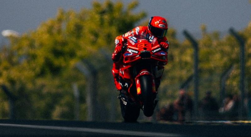 MotoGP: Marquez uralta a pénteket Le Mans-ban