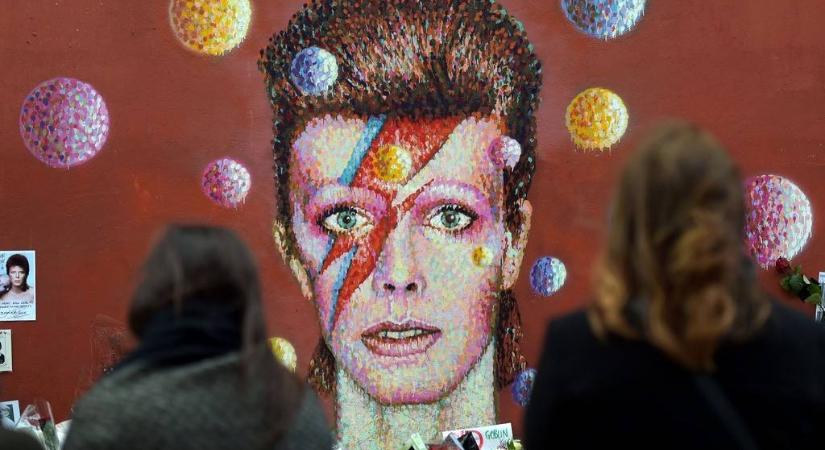„Ahogy öregszel, azzá válsz, akinek mindig is lenned kellett volna” – 5 éve hunyt el David Bowie