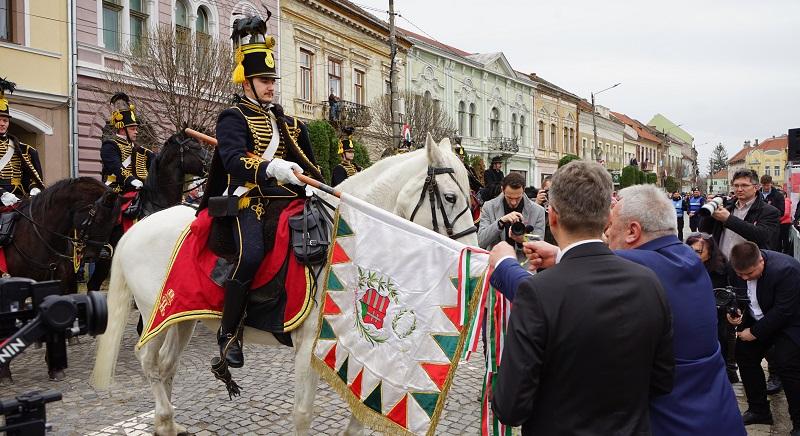 Háromszéki Huszártoborzó: hagyományőrzés Székelyföld szívében