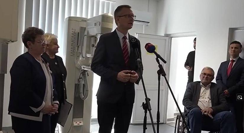 Rétvári Bence: A kormány idén több mint 450 milliárd forinttal fordít többet egészségvédelemre, mint tavaly