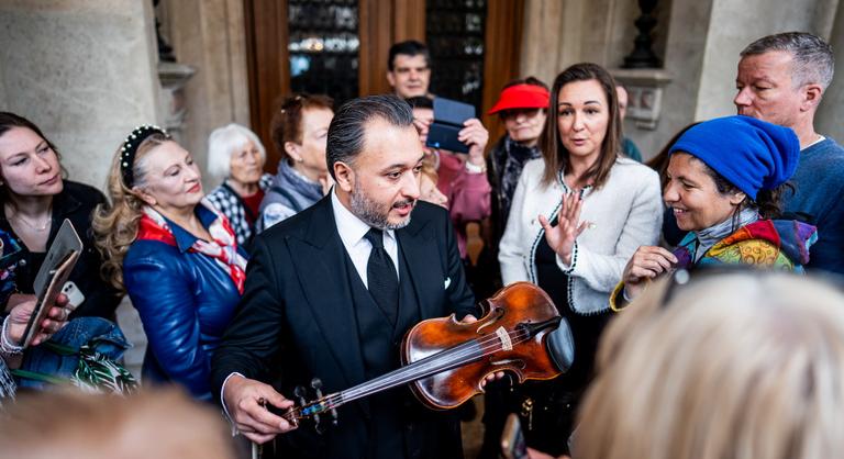 Dachauban készült hegedű szólalt meg az Operaház megemlékezésén