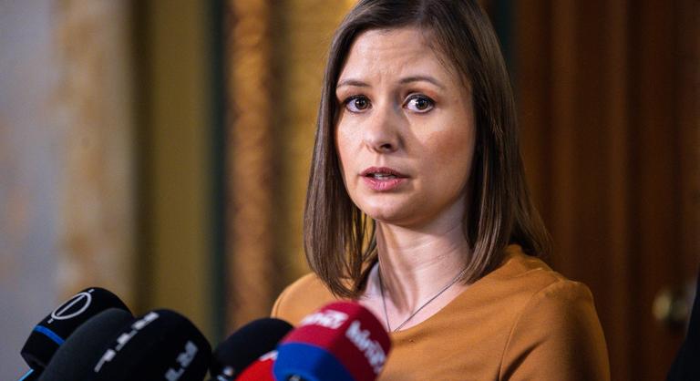 Eljárás indult Dúró Dóra ellen, lemond mentelmi jogáról