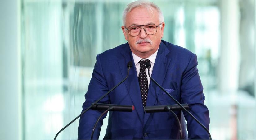 Mol: Hernádi Zsolt és Csányi Sándor is sok tízmilliót érő részvénycsomagot kapott