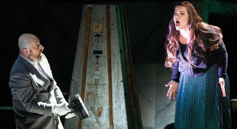 Lehár és Puccini dallamai a sanghaji Európa-napon