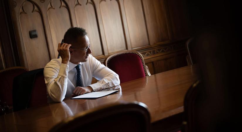 Szijjártó: ukrán kémeket utasítunk ki