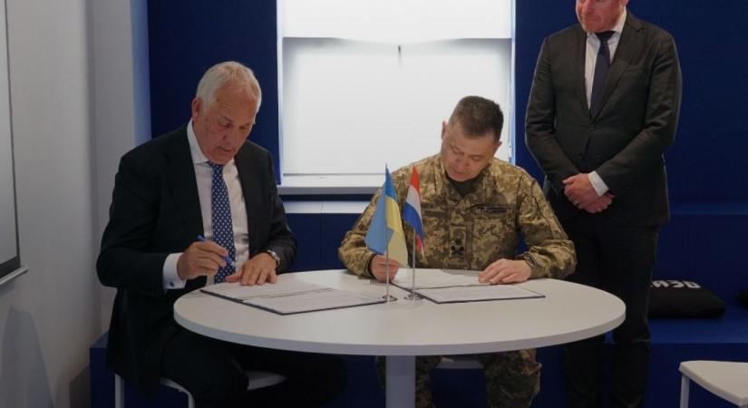 Egyetértési megállapodást írt alá Ukrajna és Hollandia