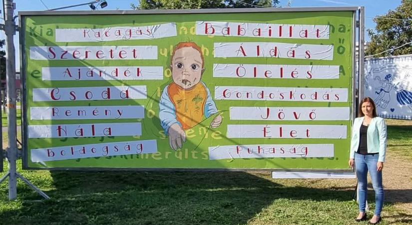 Eljárás indult Dúró Dóra ellen