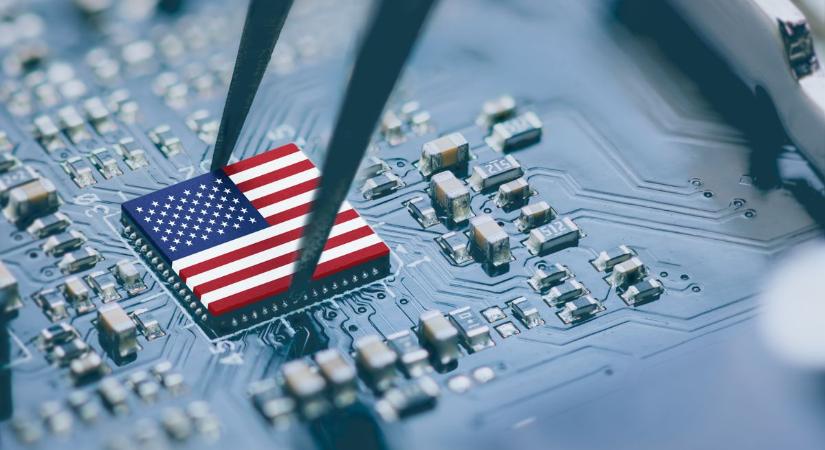 Csipháború: az USA új eszközökkel korlátozná a technológia kiszivárgását Kínába – nyomkövetéssel ellenőriznék a beszállítókat