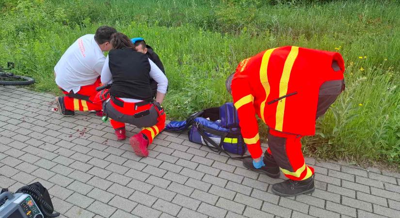 Sínek közé esett egy férfi Piliscsabán, szakiskolások mentették meg az életét