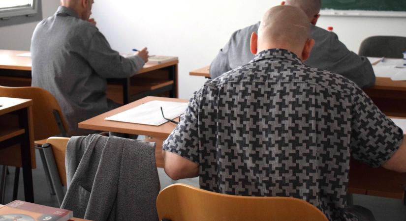 Nyolc elítélt érettségizett idén a szegedi csillagbörtönben
