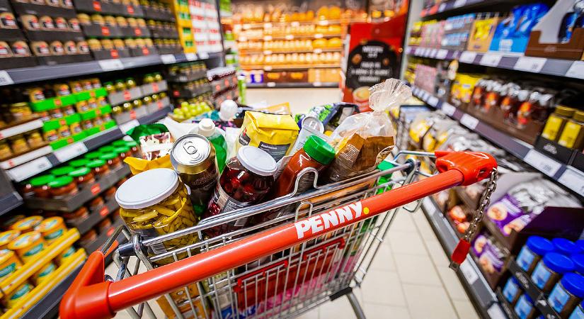 Ingyenes vásárlással kecsegtet az üzlethálózat, miközben átkereszteli a Pennyt