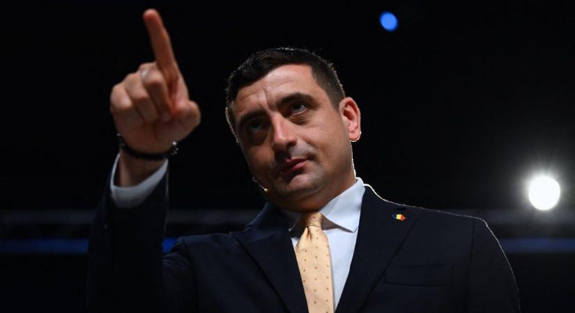 Orbán tegnapi puszija után visszapuszilt a román George Simion