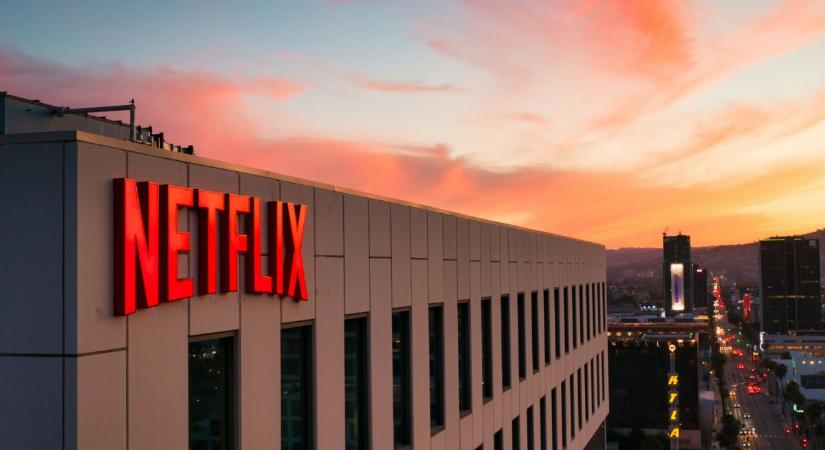 4 közönségkedvenc sorozatot kaszál el a Netflix idén