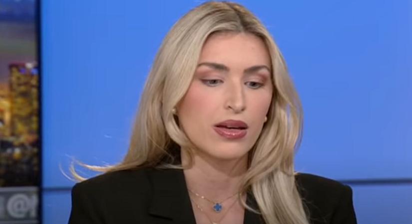 Félbeszakadt a híradó, élő adásban ájult el a népszerű műsorvezető