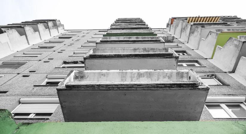 Betonrengetegből művészet: a tatabányai lakótelepek másik arca fotó