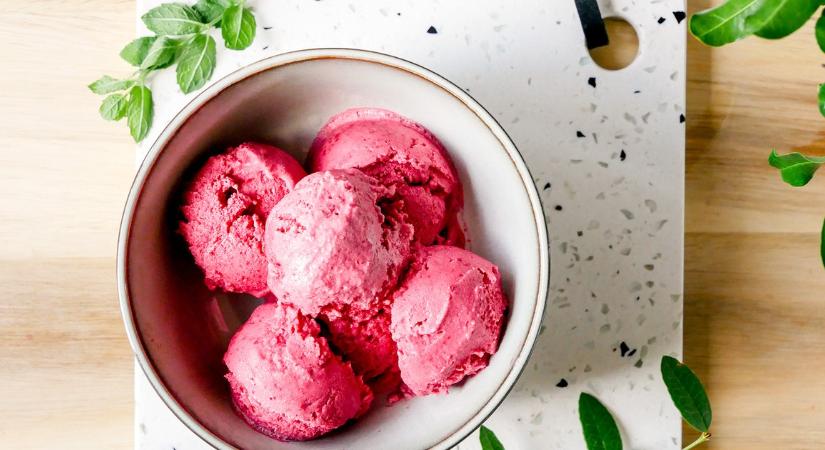 Annuskám: Epres-vaníliás joghurtfagyi recept