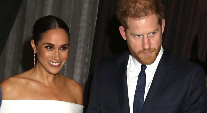 Hatalmasat bulizott Harry herceg és Meghan Markle Beyoncé koncertjén, videókat is mutattak róla