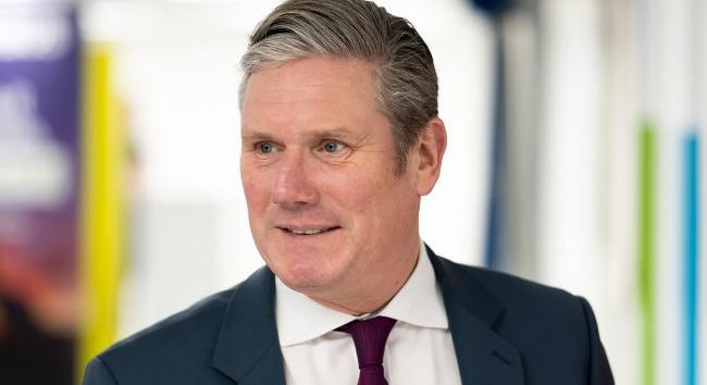 Starmer: Nagy-Britannia segít helyreállítani a légiközlekedést Ukrajnával
