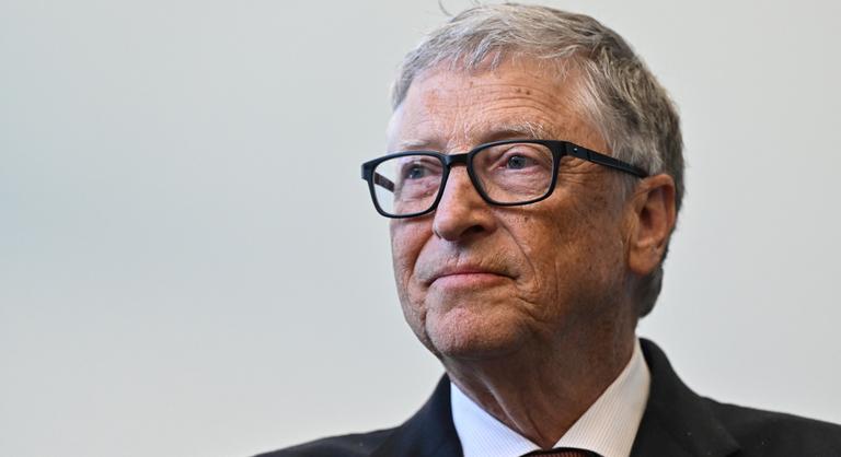 Bill Gates: Nem fest jó képet, hogy a világ leggazdagabb embere megöli a világ legszegényebb gyermekeit