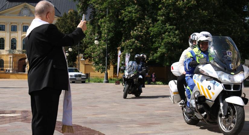 Érseki áldással és motoros felvonulással zárult a Bács-Ride motoros nap – galériával