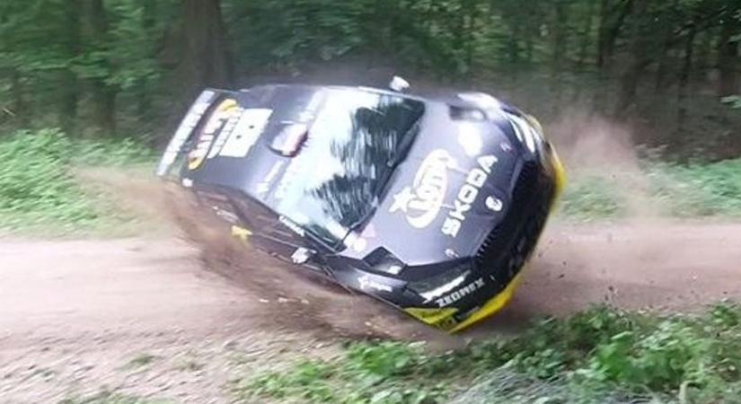 Hatalmas baleset történt a Rally Hungary 12. gyorsaságiján – videó