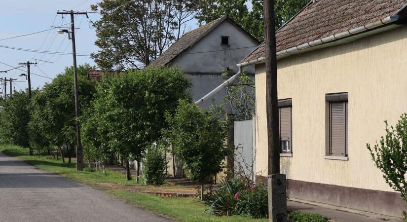 Elképesztő különbség, így pörög az ingatlanpiac a vármegye két legkisebb falujában