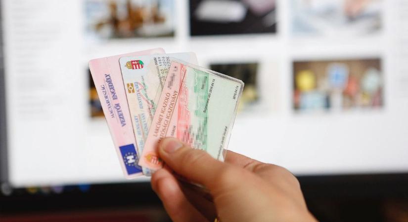 Elő a személyivel és a bankkártyával  érkeznek az idősekhez