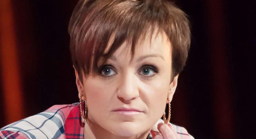 Szandi zokogva jelentkezett be: Lányáról van szó!