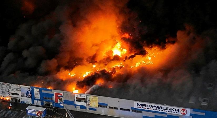 Lengyelország bezáratja a varsói orosz konzulátust