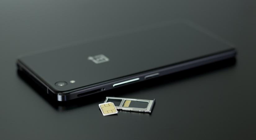 Milliók adatai kerültek veszélybe egy óriási mobilszolgáltatói kibertámadás miatt