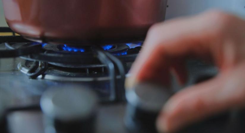 Az orosz gáz betiltásával a rezsicsökkentési program fenntarthatatlanná válna