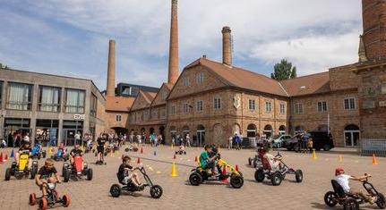 Szellemirtók, helikopterszimulátor és luficsodák – Városi Gyereknap a Zsolnay Negyedben!