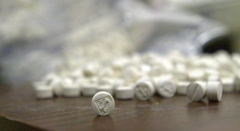 Zuhanunk lefelé: újabb gyilkos szer tarol Amerikában – ezúttal már a fentanil is kevés volt