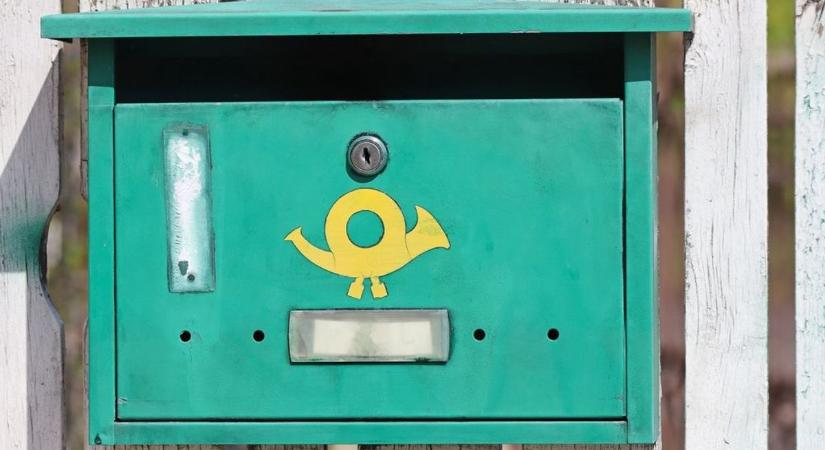 Ha másét elviszed a postaládából, azt büntetik