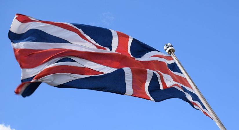 Drasztikus szigorítás jön a brit bevándorlásban