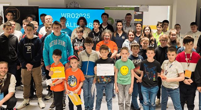 WORL ROBOT OLYMPIAD – Kiemelkedő csapatok és szoros küzdelem