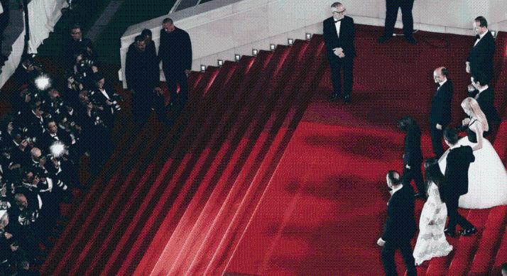 Kezdődik a cannes-i filmfesztivál– Robert De Niro, Tom Cruise és Scarlett Johansson is a vörös szőnyegen