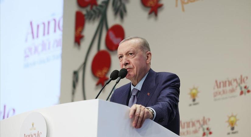 Törökország készen áll egy esetleges tűzszünet felügyeletére Ukrajnában