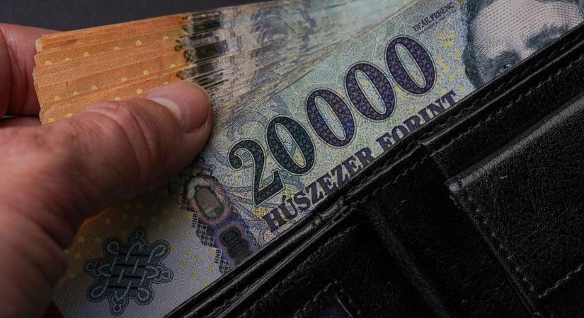 Ennyit ér ma reggel a forint