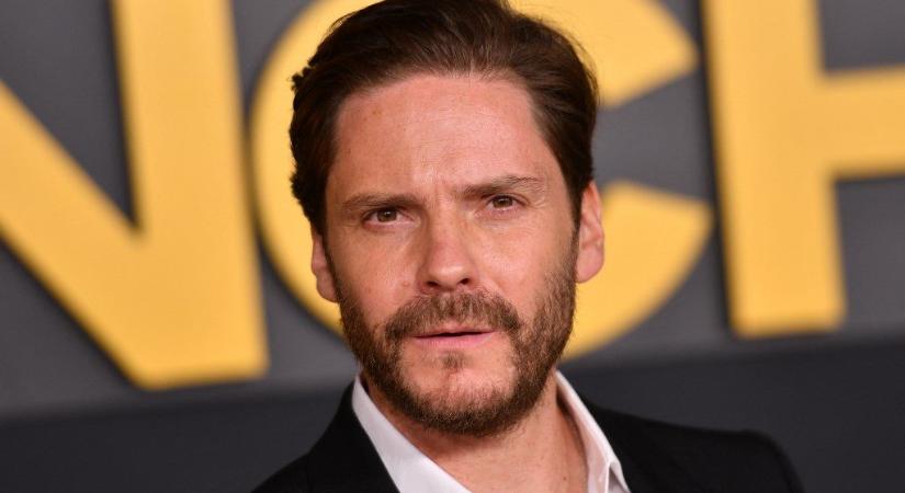 Daniel Brühl is megnézte a Carmina Buranát az Operaházban